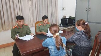Đồng Tháp: Tiếp nhận 2 nạn nhân bị lừa sang Campuchia trở về Việt Nam
