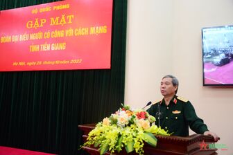 Bộ Quốc phòng gặp mặt, tặng quà 70 người có công tỉnh Tiền Giang