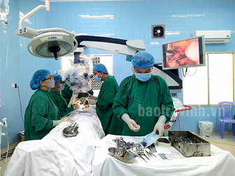 BVĐK Trà Vinh: Phẫu thuật thành công khối u tủy sống kích thước lớn