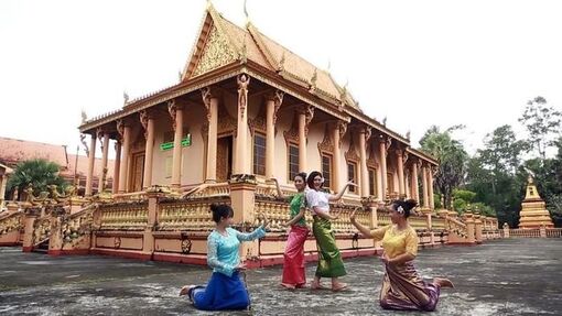 Điệu múa gắn kết cộng đồng người Khmer
