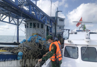 Kiên Giang: Hải đoàn Biên phòng 28 phát hiện 4 tàu cá vi phạm