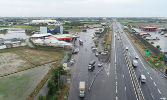 Mở rộng cao tốc TP. Hồ Chí Minh - Trung Lương lên 10 làn xe